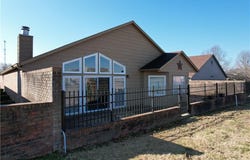 107 Spaulding Drive, Scottsburg, IN 47170