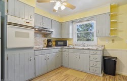 319 Hosford Avenue, Conneaut, OH 44030