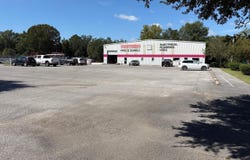 1212 N Ferdon Boulevard, Crestview, FL 32536