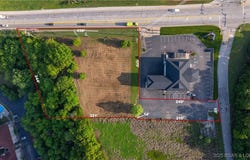 1196 Horseshoe Bend Parkway, Lake Ozark, MO 65049