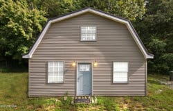 2241 Brooklyn Rd, Morgantown, KY 42261