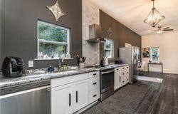 26 Stateline  DR, Holiday Island, AR 72631