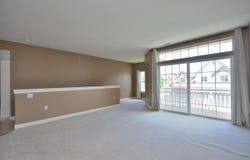 8536 S Stratford Rd, Oak Creek, WI 53154