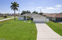 2929 SW 8th Court, Cape Coral, FL 33914