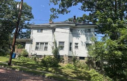 703-705 CHESTNUT Street, Meadville, PA 16335