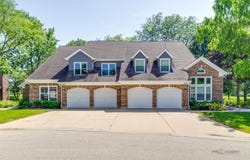 287 Willow Parkway, Buffalo Grove, IL 60089