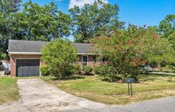 5810 Chaucer Drive, Hanahan, SC 29410