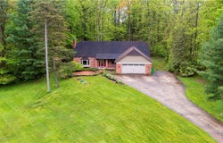 8665 Prescott Drive, Chesterland, OH 44026