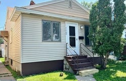 2408 3rd Ave E, Hibbing, MN 55746