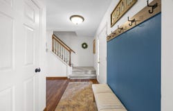 1515 Fox Trail Dr NE, CedarRapids, IA 52402
