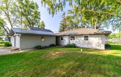 586 S Lakeshore Drive, Kimmell, IN 46760-9788