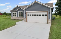 805 Timberline Drive, Cameron, MO 64429