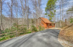 154 State Highway 143, Roan Mountain, TN 37687