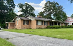 320 5th Ave SW, Moultrie, GA 31768