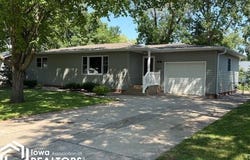 607 8th Street N, Humboldt, IA 50548