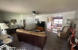 1009 9Th Street S, Humboldt, IA 50548