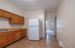 3240 Rothpletz St, Marshall Shadeland, PA 15212