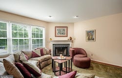 205 PRINCETON CIRCLE, NEWTOWN SQUARE, PA 19073