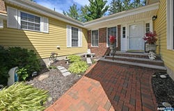 2 Pueblo Circle, Wayne, NJ 07470