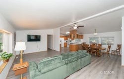 430 Bridge Rd, Douglas City, CA 96024