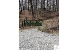 SE 1275P Lane Road, Clinton, MO 64735