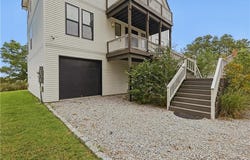 100 N Lawson Road, Poquoson, VA 23662