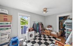 32 Douglas Street, Saint Paul, MN 55102