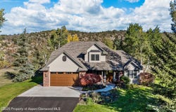 264 S Oak Way, Glenwood Springs, CO 81601