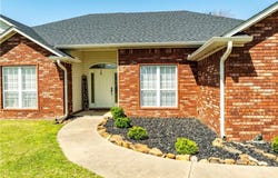 2208 Joyce  DR, Lavaca, AR 72941