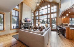 12445 Lookout Loop, Truckee, CA 96161