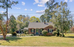 107 Minus Street, Saint George, SC 29477