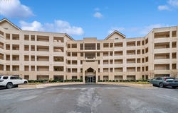 6605 W BURNSIDE ST, Portland, OR 97210