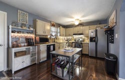 1108 Palisades Dr, Frankfort, KY 40601