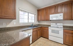 1633 E LAKESIDE Drive, Gilbert, AZ 85234