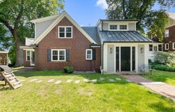 418 Mystic St, Arlington, MA 02474