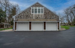 39 Dwelley Ave, Hanover, MA 02339