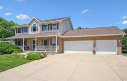 219 Cordoba, Cedar Falls, IA 50613