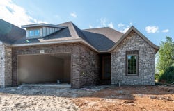 2175 W Glengary Court, Springfield, MO 65810