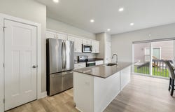 17116 Larkspur Lane, Urbandale, IA 50323
