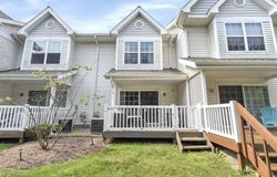 15790 Foxglove Lane, Middleburg Heights, OH 44130