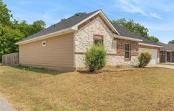 601 E Jefferson Street, Waxahachie, TX 75165