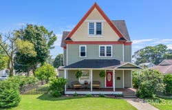 703 Michigan, Gladstone, MI 49837