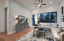215 Honey Creek Ct, Austin, TX 78738