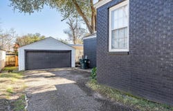 1504 S Wall Ave., Tyler, TX 75701