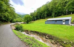 889 Harold's Branch, Pikeville, KY 41501