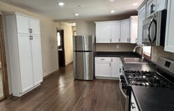 652 S State Street, Hobart, IN 46342