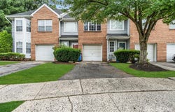 219 Hidden Woods Court, Piscataway, NJ 08854