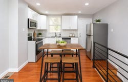 882 N FALLON ST, PHILADELPHIA, PA 19139