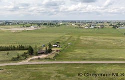 8420 E PERSHING BLVD, Cheyenne, WY 82001