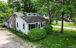 1494 Maxfield Road, Hartland Twp, MI 48353